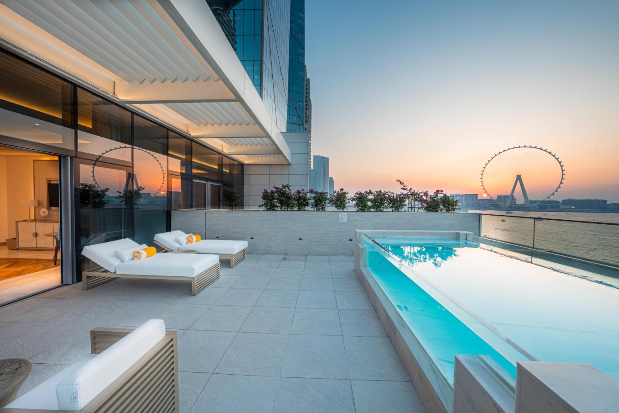 Hotel Five Luxe Dubai Esterno foto The Address Sky View