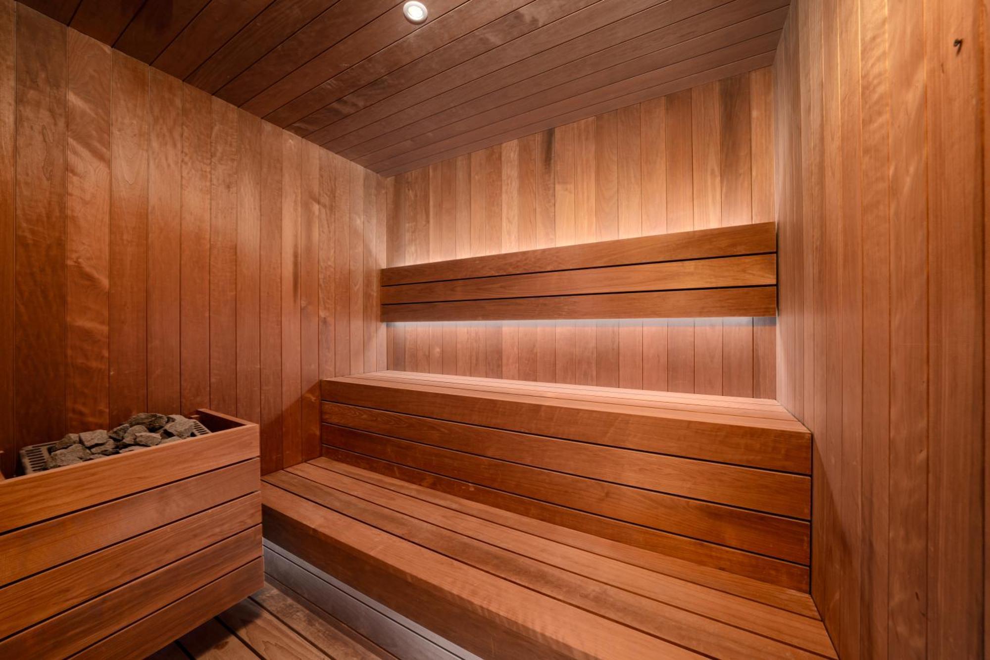 Hotel Five Luxe Dubai Esterno foto A modern Finnish sauna